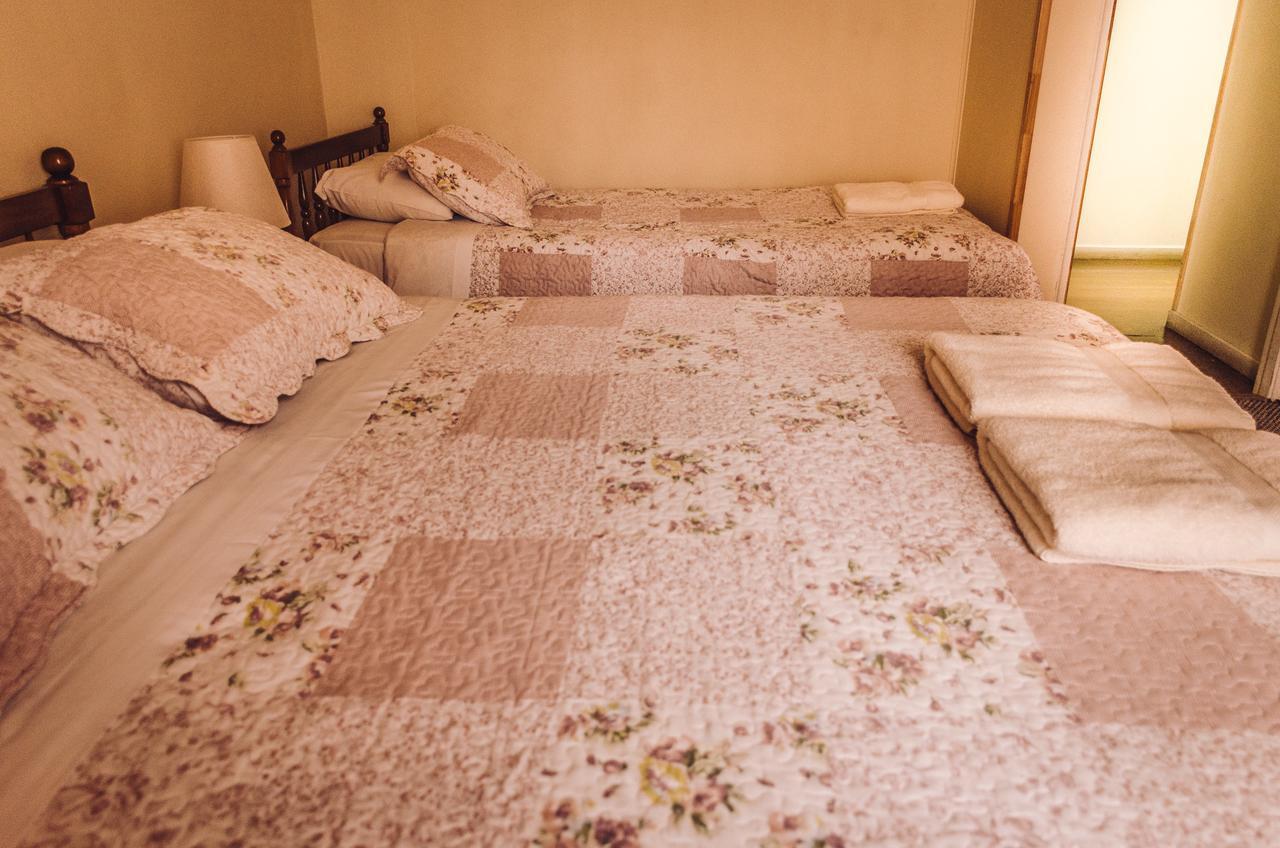 Hostal Joshiken Πούντα Αρένας Εξωτερικό φωτογραφία